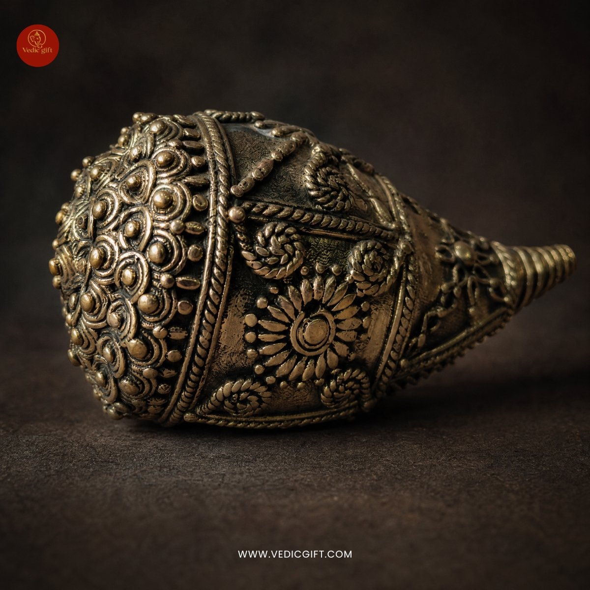 Handcrafted - Dhokra Brass Conch Decorative Sculpture